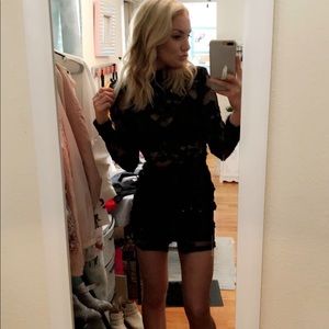 MISSGUIDED- black floral long sleeve lace dress